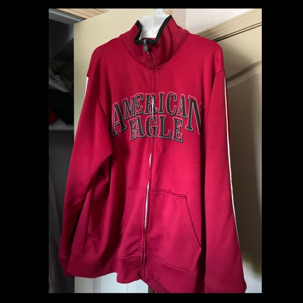 AMERICAN EAGLE ZIP UP